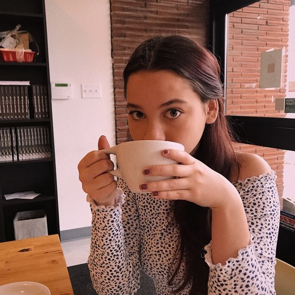 Meet your Posher, Eleanor - Picture 1 of 1